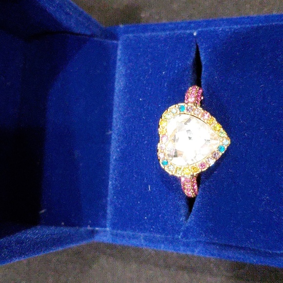 KURT GEIGER LONDON Heart Ring VALENTINE'S DAY - Picture 3 of 6